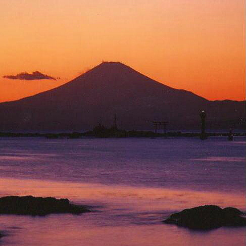 ���N���b�N�F�g�b�v�y�[�W�ɖ߂�A�E�N���b�N�F�摜����荞�ނƂ����ł��܂�