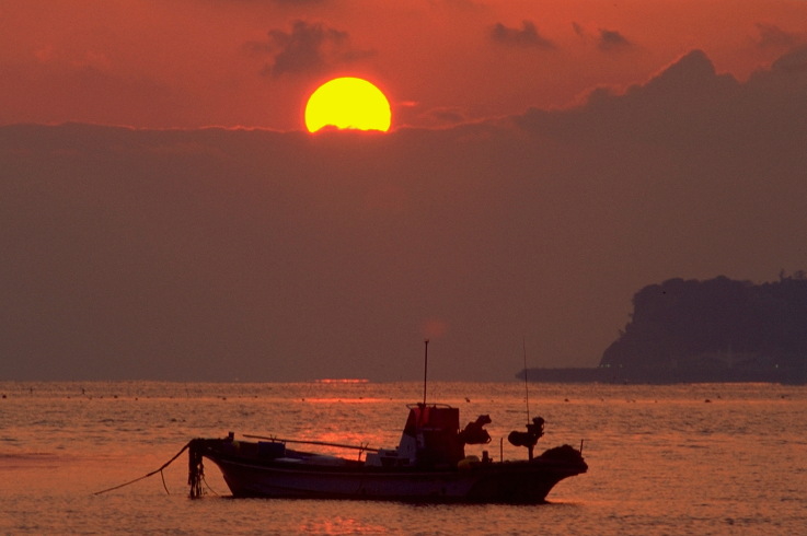 ���N���b�N�F�g�b�v�y�[�W�ɖ߂�A�E�N���b�N�F�摜����荞�ނƂ����ł��܂�