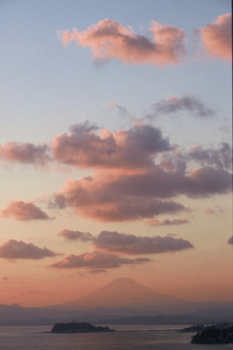 ���N���b�N�F�g�b�v�y�[�W�ɖ߂�A�E�N���b�N�F�摜����荞�ނƂ����ł��܂�