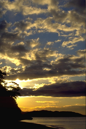 ���N���b�N�F�g�b�v�y�[�W�ɖ߂�A�E�N���b�N�F�摜����荞�ނƂ����ł��܂�