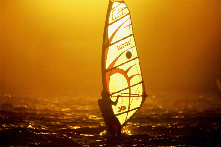 ���N���b�N�F�g�b�v�y�[�W�ɖ߂�A�E�N���b�N�F�摜����荞�ނƂ����ł��܂�