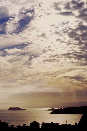 ���N���b�N�F�g�b�v�y�[�W�ɖ߂�A�E�N���b�N�F�摜����荞�ނƂ����ł��܂�